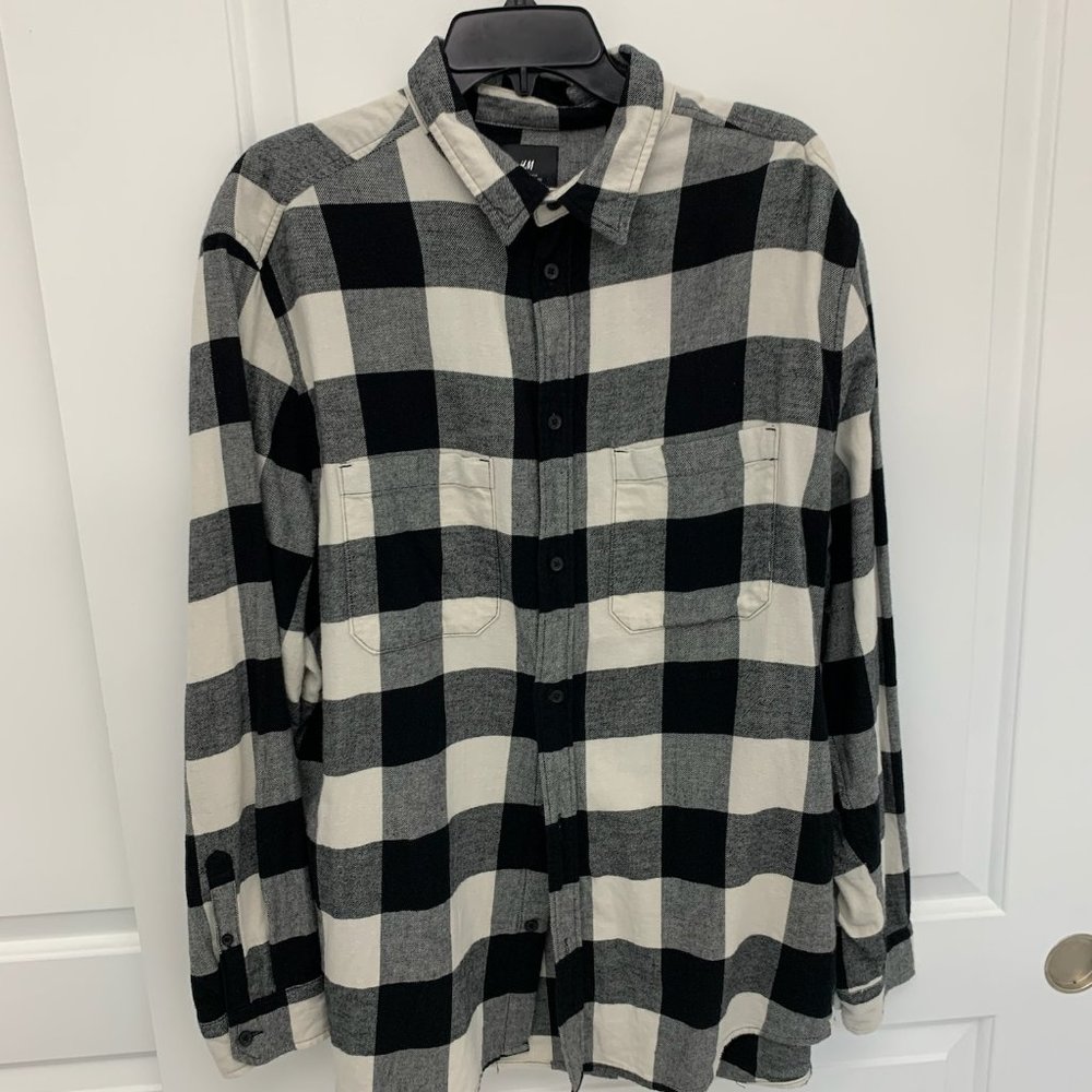 H&M Black and White Flannel Shirt